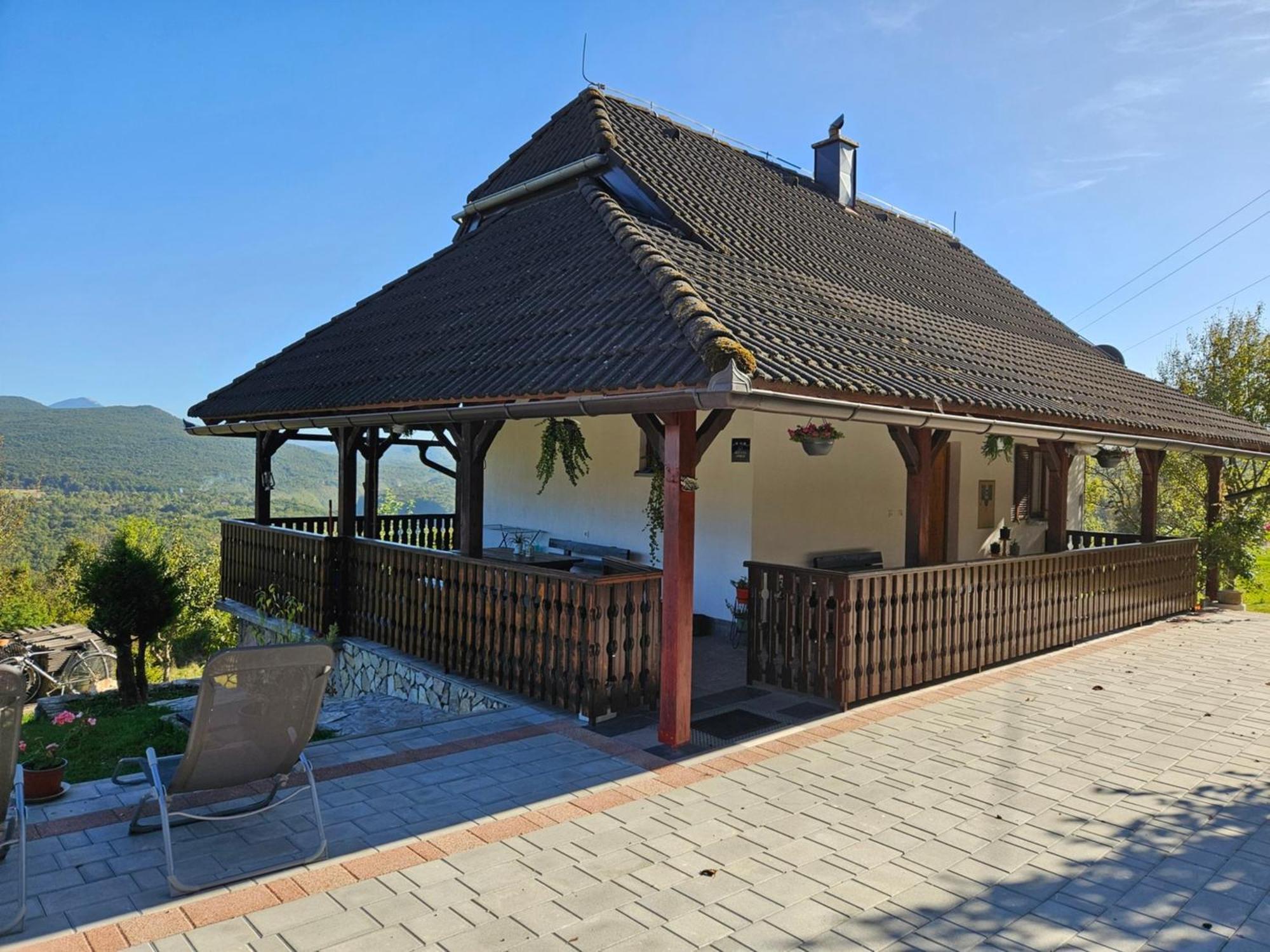 Cozy House Zivko With Balcony Villa Plitvička Jezera Eksteriør billede